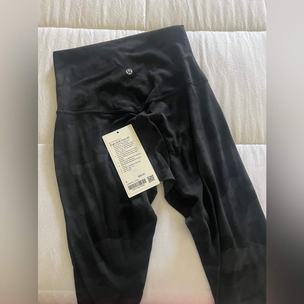 lululemon Align High Rise 28”